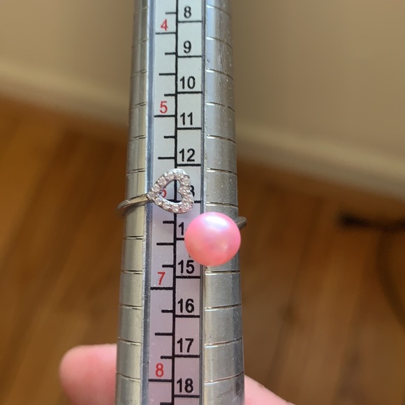 💜 Pearl Wrap ring NWOT - Picture 3 of 5